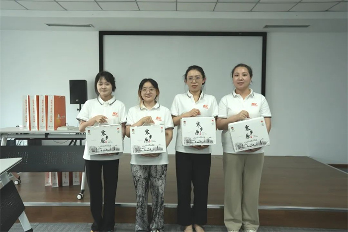 1756435268348729.jpg 3.jpg